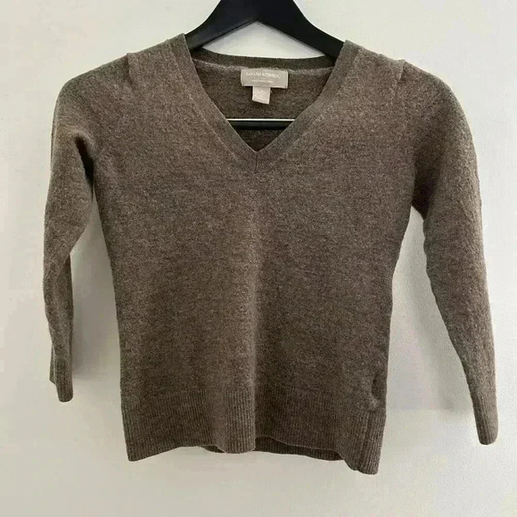 Banana Republic Merino Wool Women's Knit  Sweater Brown V Neck Size S - Picture 1 of 6